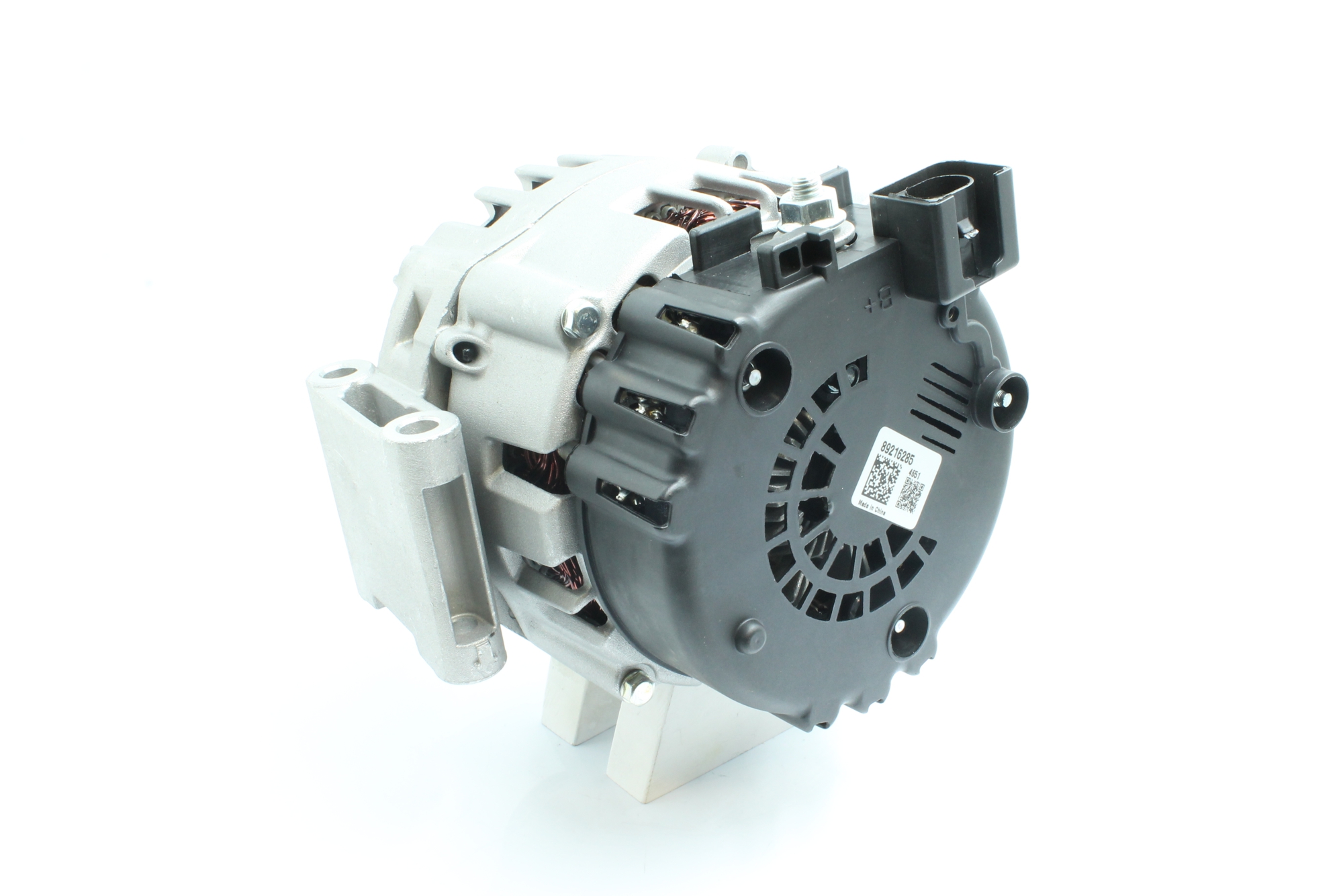 OEM A0009063722 PowerMax Laturi 89216285 varten MERCEDES-BENZ