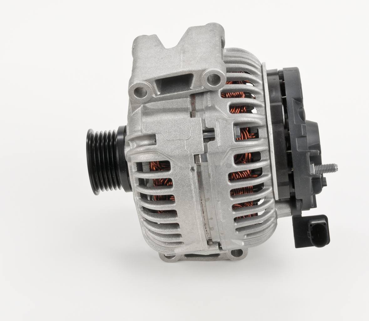 koop Dynamo / Alternator - BOSCH (0 124 625 208)