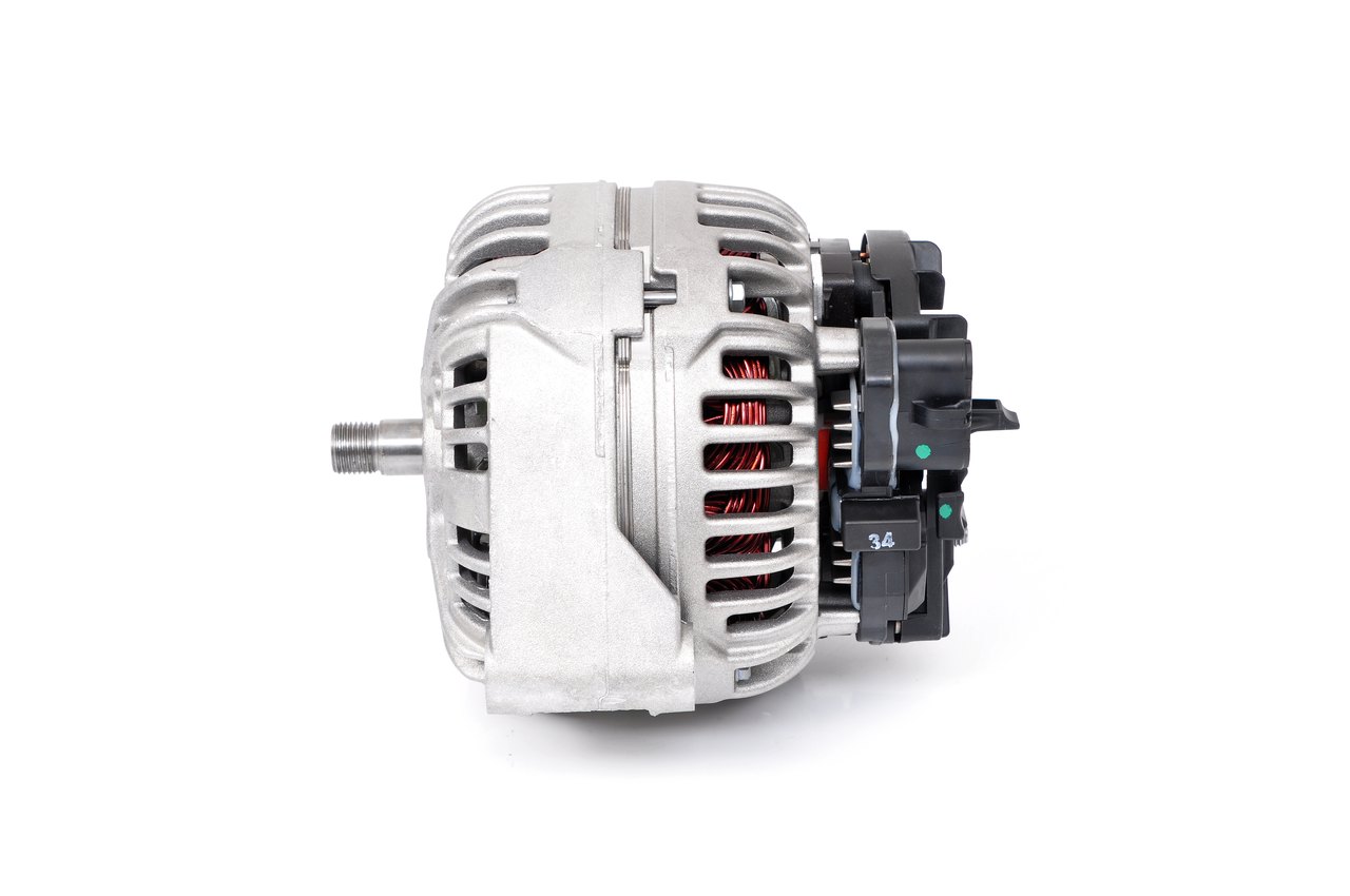 OEM 01183352 BOSCH Laturi 1 986 A00 549 varten