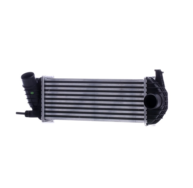 OEM 8200427469 STARK Välijäähdytin SKICC-0890257 varten VOLVO, RENAULT, LADA