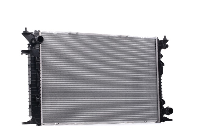 AUDI A6 2010 Engine radiator 470R0915