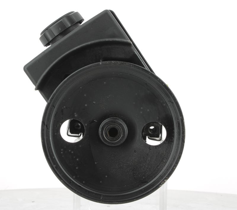 OEM 8251727 CEVAM Ohjaustehostimen pumppu 130507 varten VOLVO