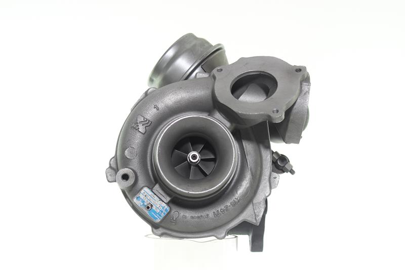 OEM 11657804638 ALANKO Turboahdin 11901385 varten BMW