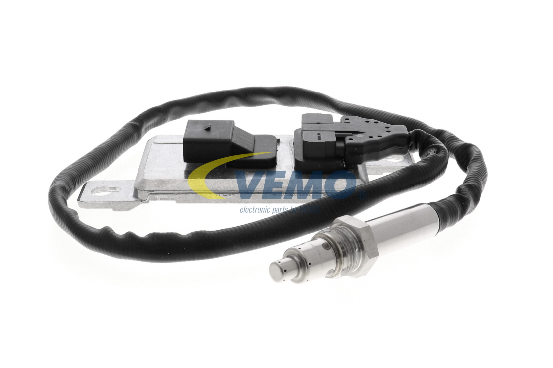 NOx Sensor, urea injection V10-72-0100 from VEMO