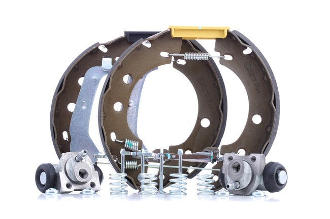 OEM 4406000QAH BREMBO Jarrukenkäsarja, rumpujarru K 68 071 varten NISSAN, RENAULT