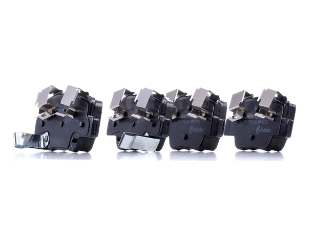 VERSO Bromsbelägg P 83 114 BREMBO
