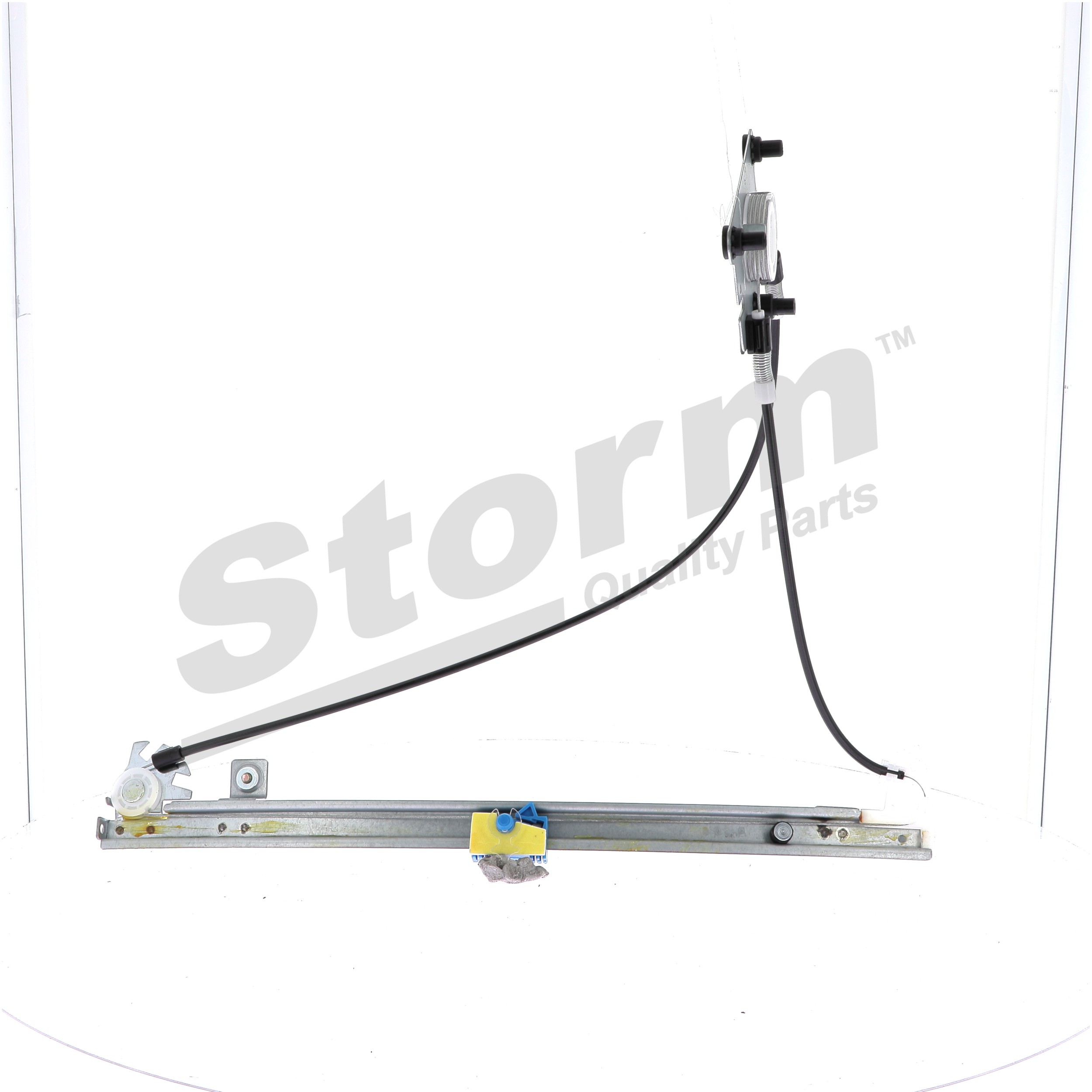 OEM 827010001R STORM QUALITY PARTS Lasinnostin 8807501 varten RENAULT