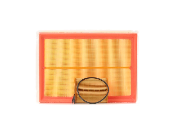 STARK Filter kit (SKFS-18881226) for VAUXHALL Corsa Mk II (C) Hatchback (X01) 1.7 CDTI 16V (F08, F68) (74 KW / 100 HP / from 2000)