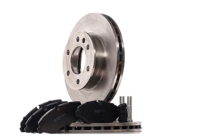 Remschijven en blokken (3405B0956) van RIDEX Voor VW CRAFTER 30-50 Open laadbak/ Chassis (2F_) 2.0 TDI (103 KW / 140 PK / Van 2015)