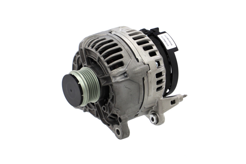 OEM 746008 REMANTE Laturi 011-003-000345R varten OPEL