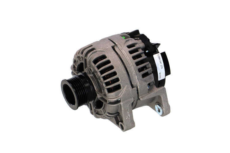 OEM 55556067 REMANTE Laturi 011-003-000860R varten OPEL, LAND ROVER, VAUXHALL