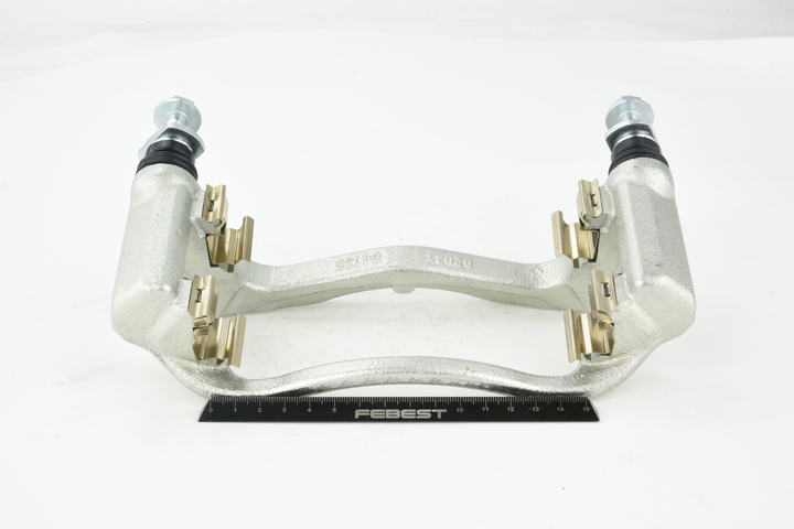 FEBEST Jeu de supports d'étriers de freins (1677C-906RR) pour MERCEDES-BENZ Sprinter 4.6-T Van (W906) 413 CDI (906.653, 906.655, 906.657) (95 KW / 129 CH / de 2006)