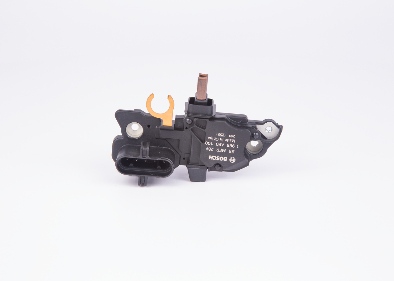 OEM 1623869 BOSCH Jänniteensäädin 1 986 AE0 100 varten DAF