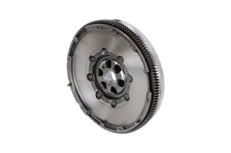 REMANTE Volante do motor (009-001-000170R) para VW CADDY IV Combi (SAB, SAJ) 2.0 TDI 4motion (90 KW / 122 CV / de 2015)