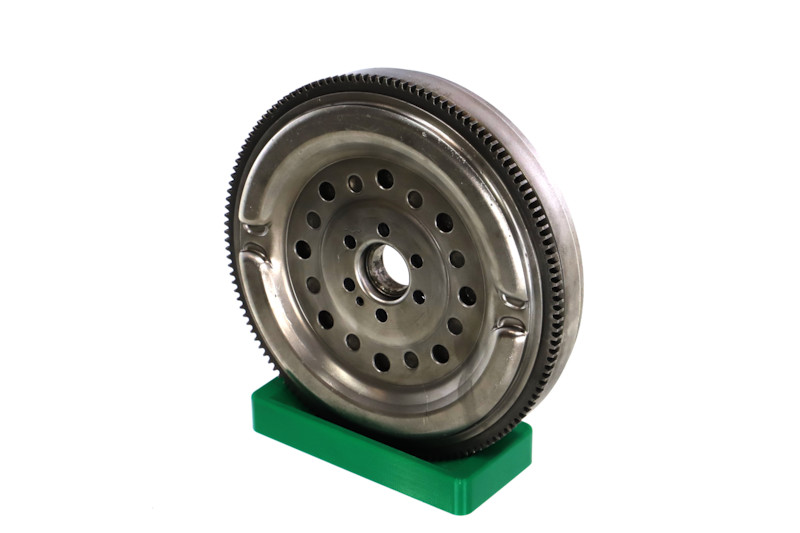 REMANTE Flywheel (009-001-000182R) for VW PASSAT Variant (3B5) 1.8 T (110 KW / 150 HP / from 1997)