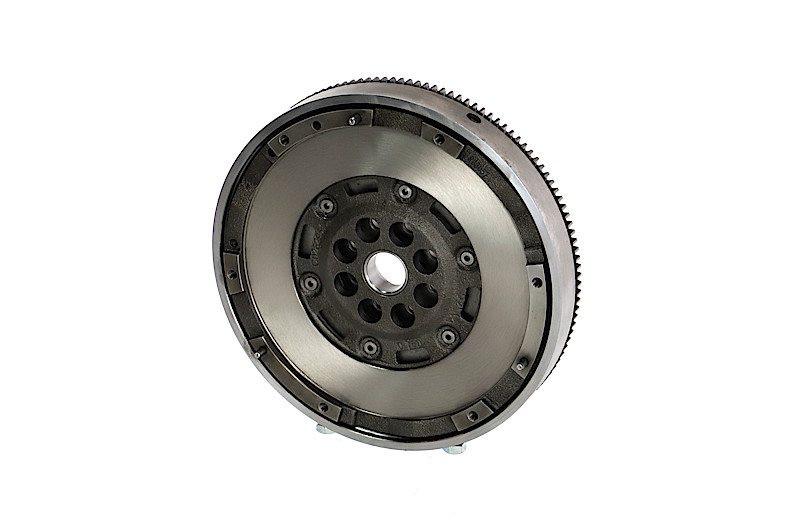Vliegwiel (009-001-000214R) van REMANTE Voor MINI Hatchback (R56) Cooper SD (105 KW / 143 PK / Van 2011)