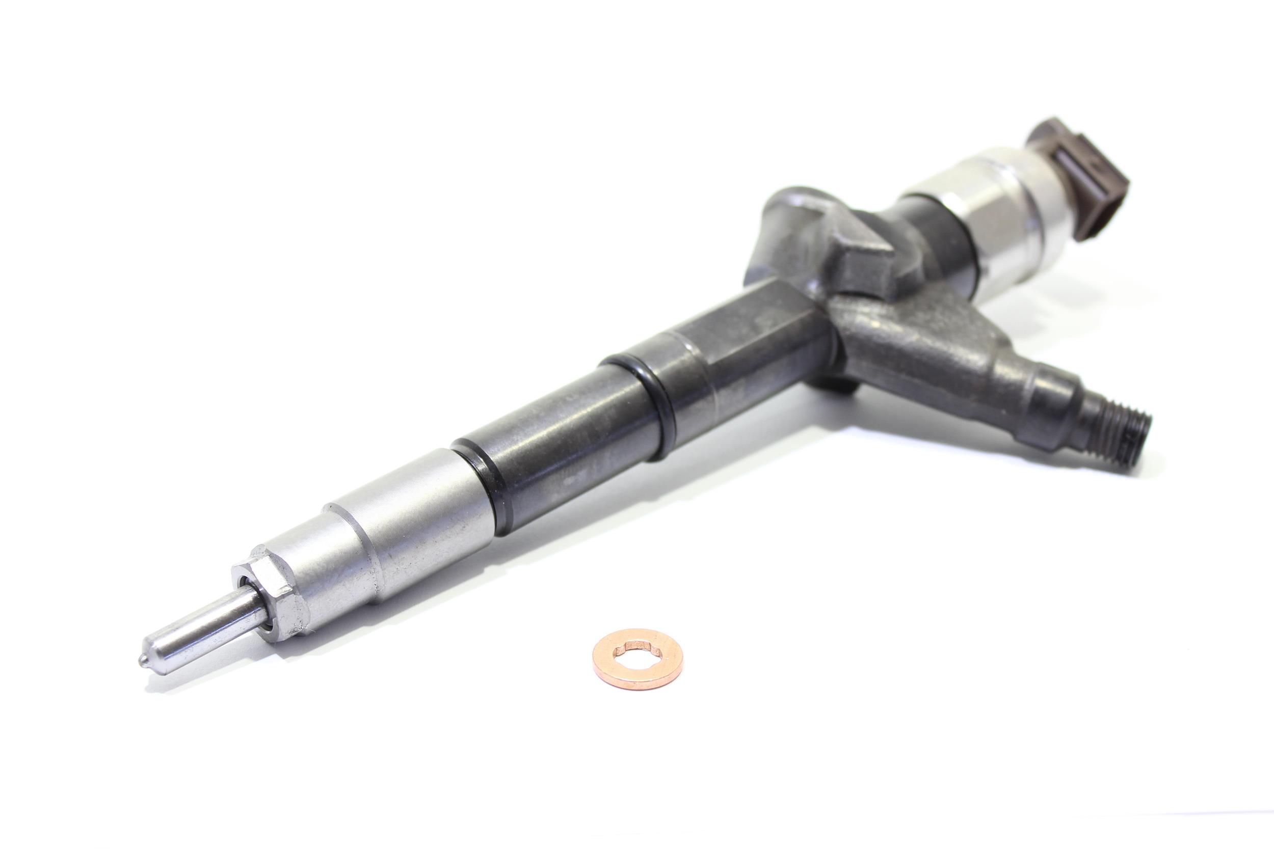 OEM 16600EB30E ALANKO Ruiskutussuutin 11970414 varten NISSAN