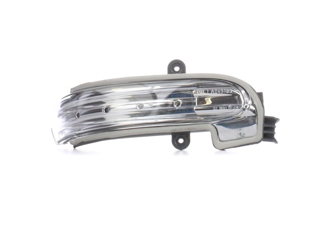 OEM A2038201621 ULO Vilkkuvalo 3037030 varten MERCEDES-BENZ