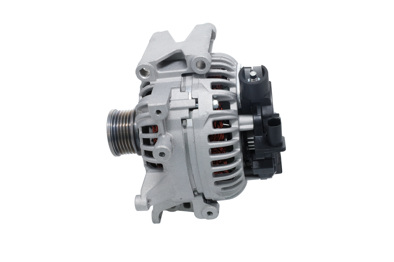 koop Dynamo / Alternator - BOSCH (1 986 A00 960)