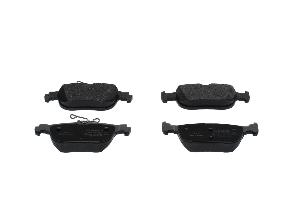 BOSCH Kit pastiglie freni (0 986 460 083) per VW Caddy V Kombi (SBB, SBJ) 1.5 TSi eHYBRID PLUG-IN (110 KW / 150 CV / dal 2024)