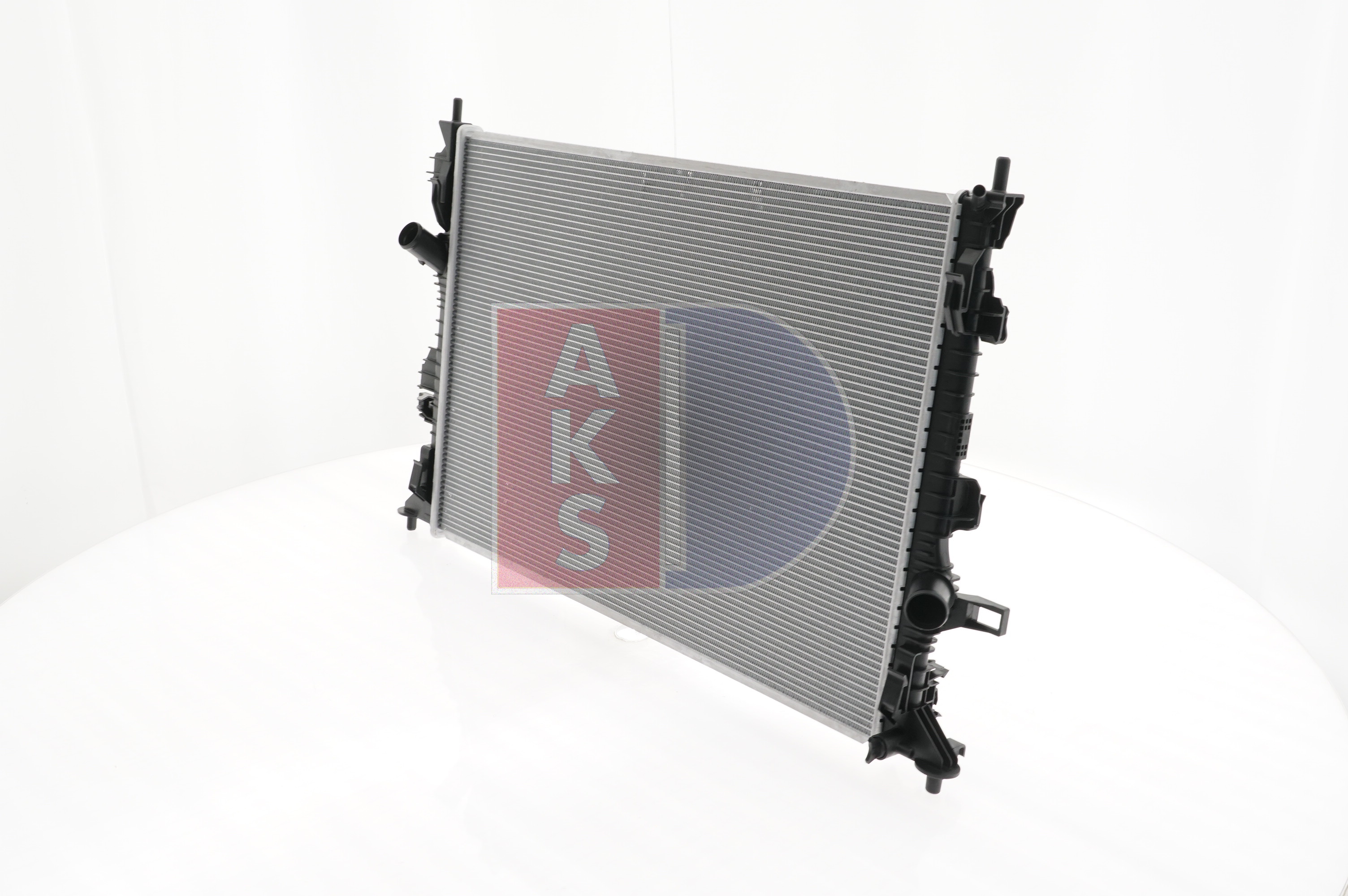FORD FOCUS 2021 Engine radiator 090162N