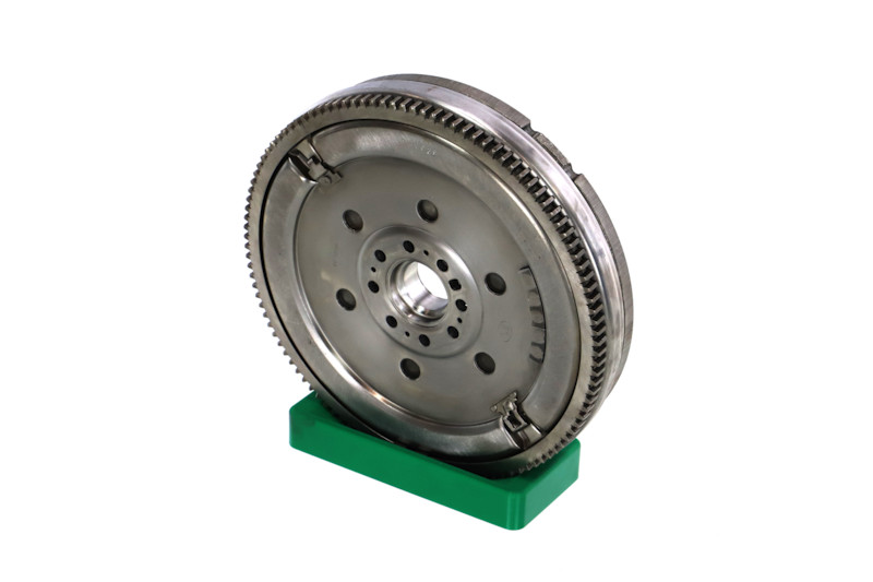 OEM 1700801 REMANTE Flywheel 009-001-000270R for FORD, FIAT, ISUZU, GMC, DAF
