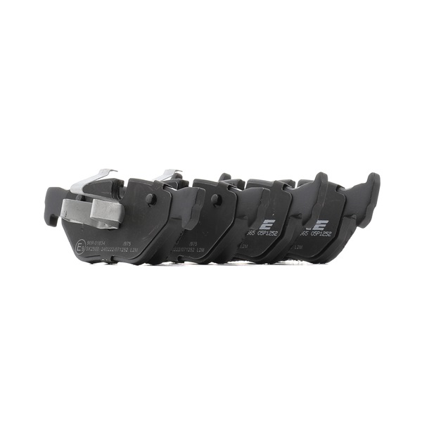 OEM 2288892 goCORE Remblokken GCD020066 voor BMW