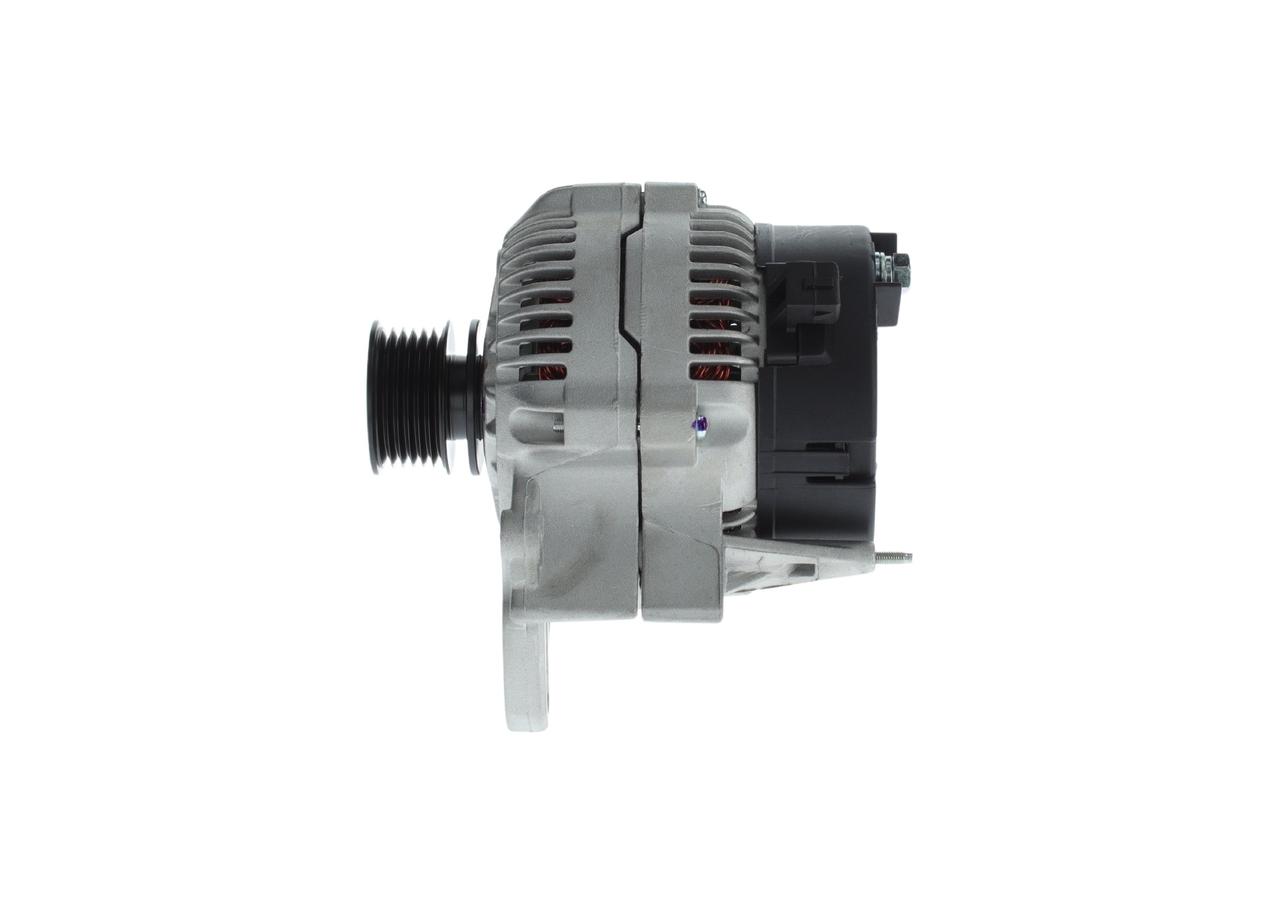 OEM 028903025P BOSCH Laturi 1 986 A01 557 varten VW, AUDI, SKODA, SEAT, LAND ROVER