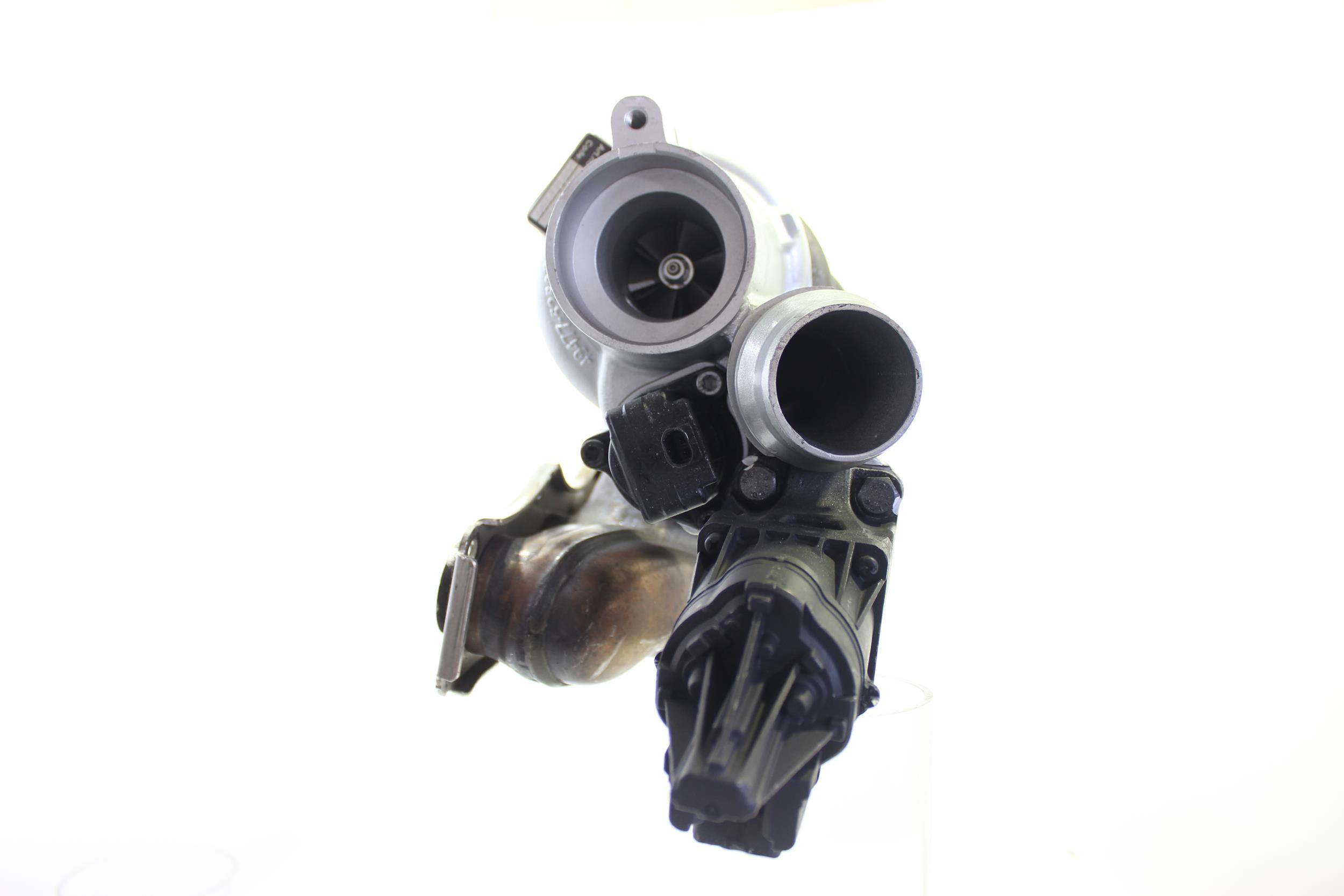 OEM 11657642469 ALANKO Turboahdin 11902294 varten BMW