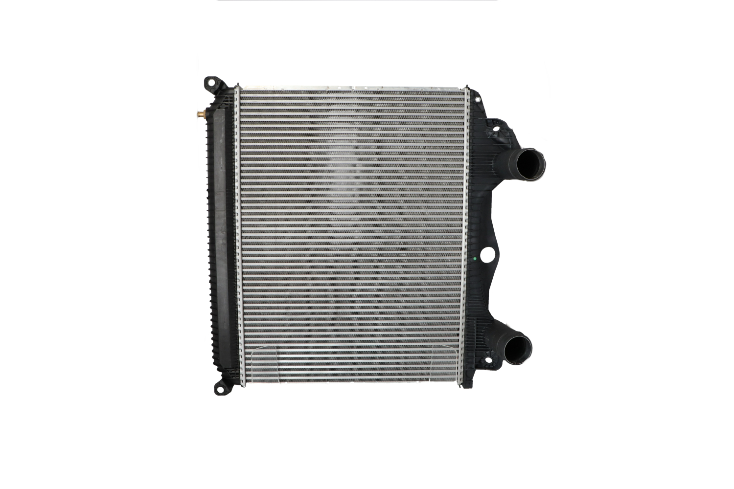 OEM 81061300231 NRF Välijäähdytin 30206 varten MAN