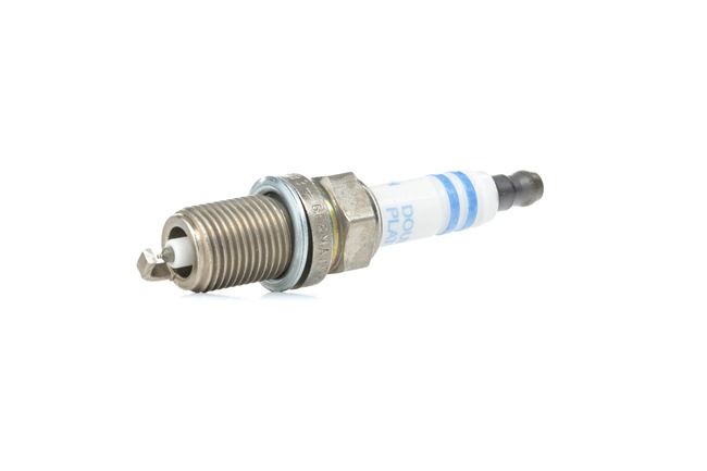 BOSCH Spark plug (0 242 235 982) for VW Bora Saloon (1J2) 1.8 T 4motion (110 KW / 150 HP / from 2000)