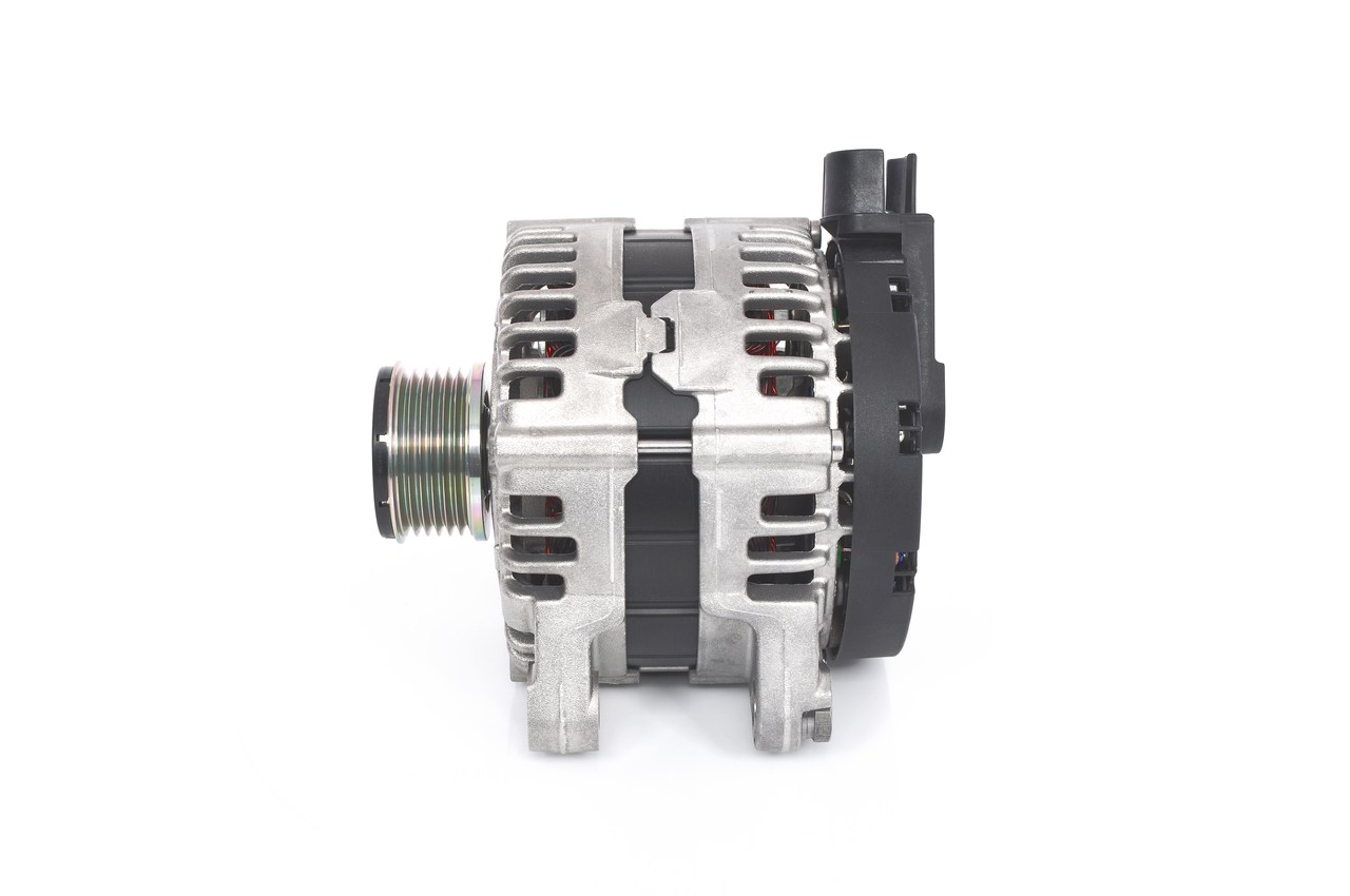 OEM LR002899 BOSCH Alternator 0 121 615 121 for FORD, PEUGEOT, VOLVO, CITROЁN, FIAT