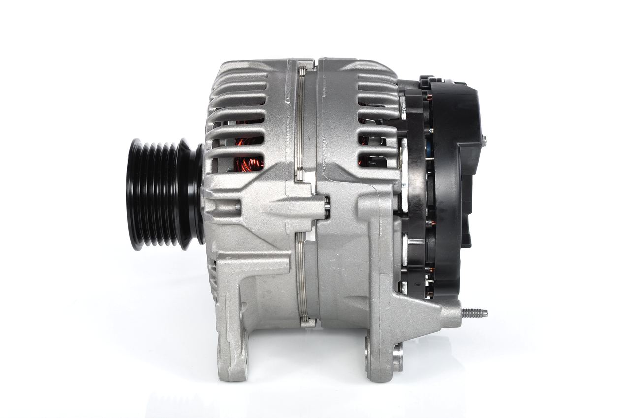 OEM 06A903026 BOSCH Alternatore 0 124 325 135 per VOLKSWAGEN, AUDI, SEAT, SKODA