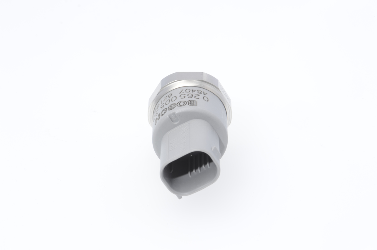 BOSCH Interruptor de pressão, sistema hidráulico de travagem (0 265 005 307) para MERCEDES-BENZ Classe C Sedan (W202) C 230 Kompressor (202.024) (142 KW / 193 CV / de 1995)