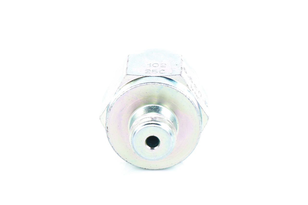 OEM 110209900 BOSCH Öljynpainekytkin 0 986 346 062 varten