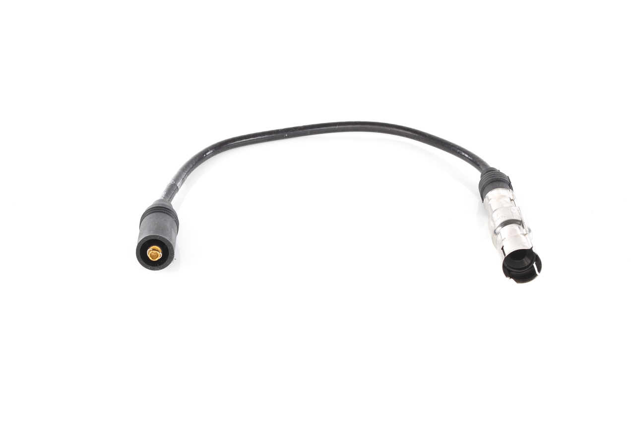BOSCH Zündkabel (0 986 357 778) von Ihrem VW PASSAT Variant (3A5, 35I) 1.6 (74 KW / 101 PS / ab 1994)