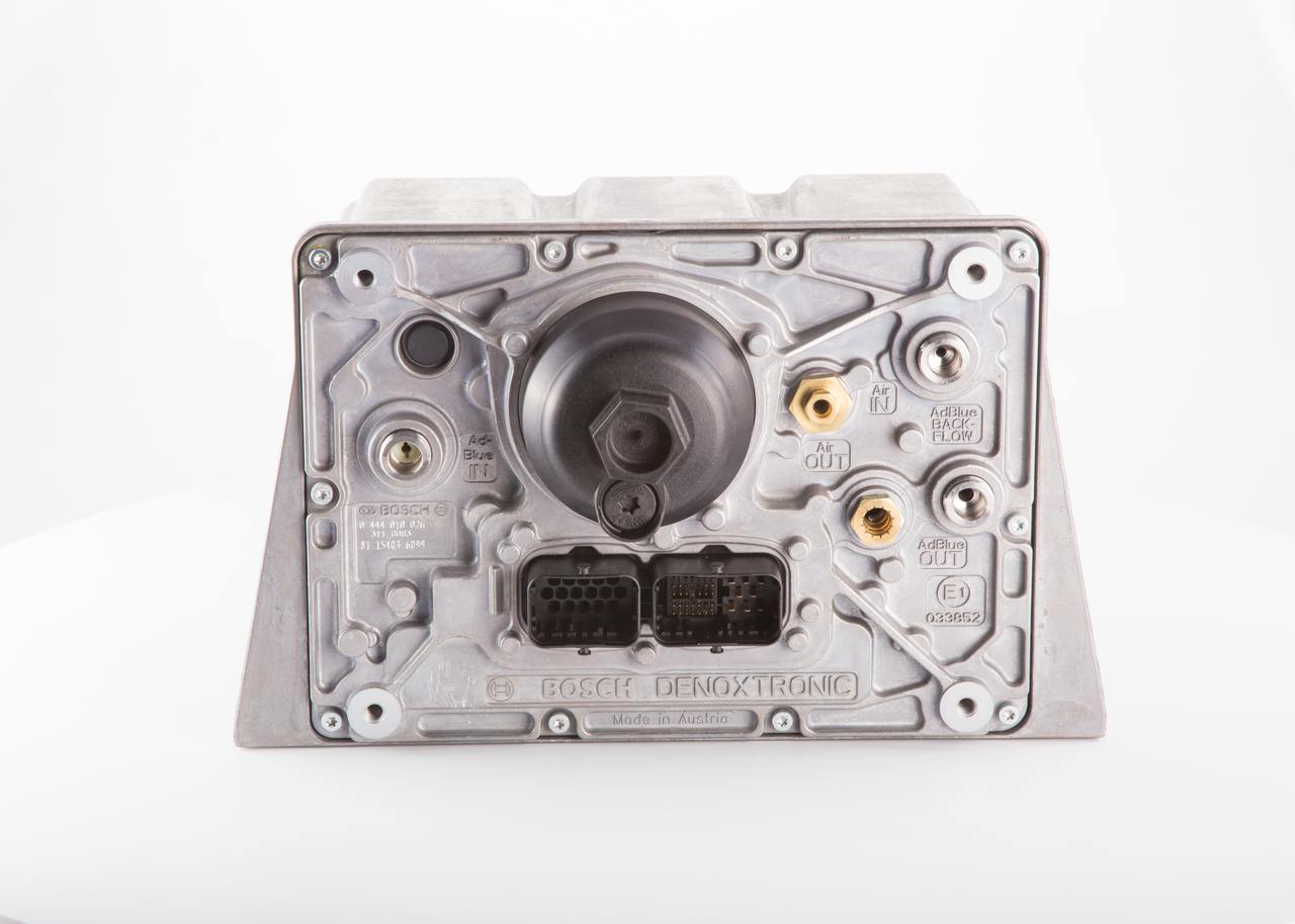 OEM 81154036099 BOSCH Syöttömoduuli, urearuiskutus 0 444 010 026 varten MAN