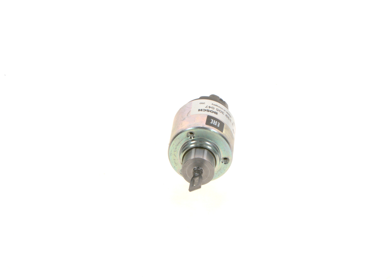 OEM 0011528210 BOSCH Magneettikytkin, käynnistin 2 339 305 047 varten MERCEDES-BENZ