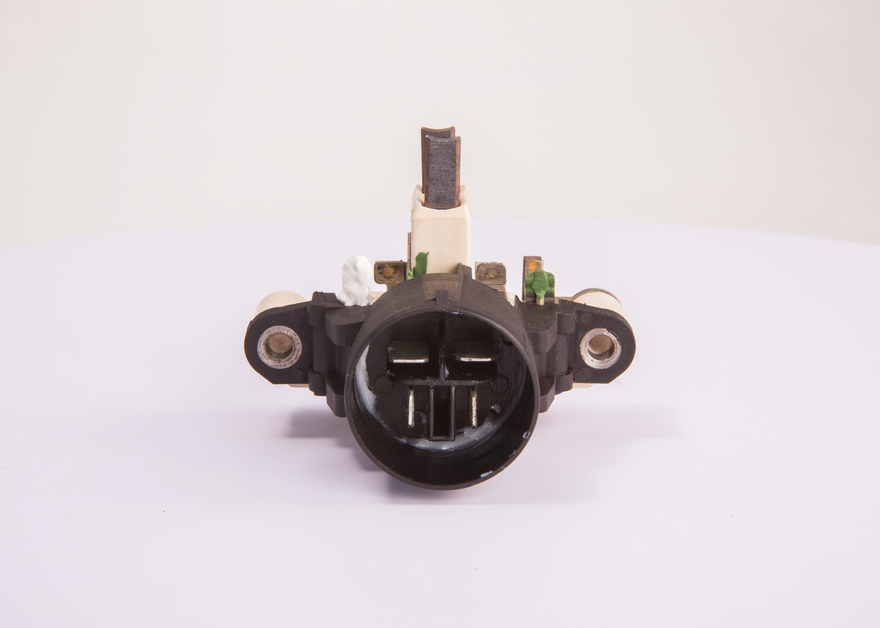 BOSCH Regulador do alternador (1 197 311 509) para HONDA CIVIC VI Aerodeck (MB, MC) 1.5 16V (MB9) (84 KW / 114 CV / de 1998)