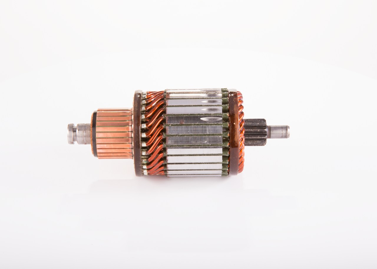 BOSCH Armatur, starter (1 004 011 217) til FIAT Toro Pick-up 2.0 D (226.115) (125 KW / 170 HK / fra 2016)