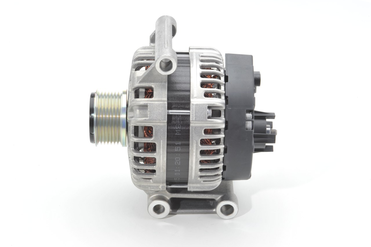 OEM 1745662 BOSCH Alternatore 0 125 711 103 per FIAT, FORD, TOYOTA, LAND ROVER, MAZDA