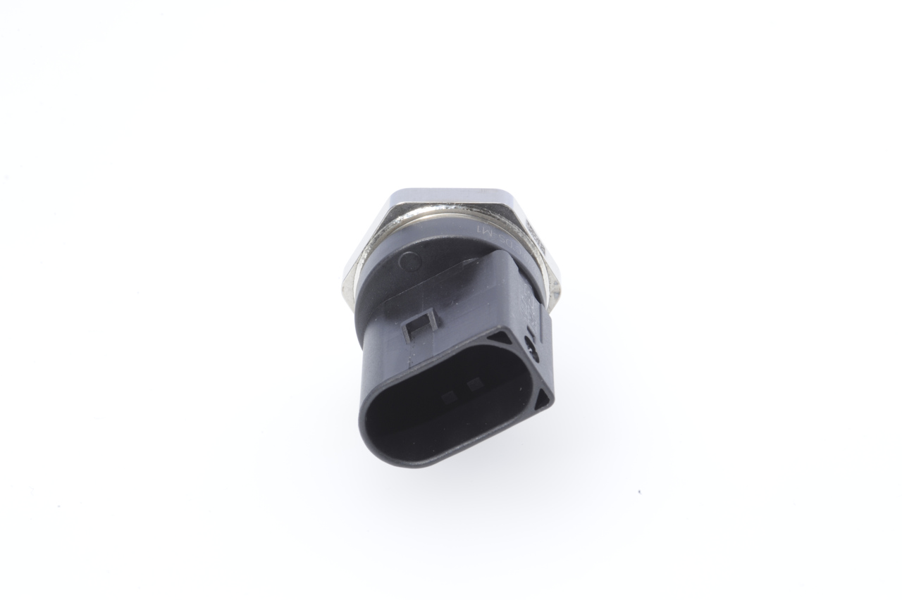 OEM 06H906051F BOSCH Tunnistin, polttoaine paine 0 261 230 384 varten VW, AUDI, SKODA, SEAT, PORSCHE