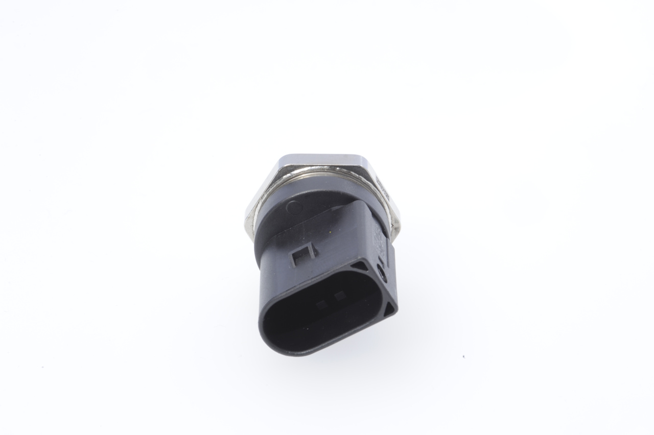 OEM 06H906051G BOSCH Tunnistin, polttoaine paine 0 261 230 392 varten VW, AUDI, SKODA, SEAT, PORSCHE
