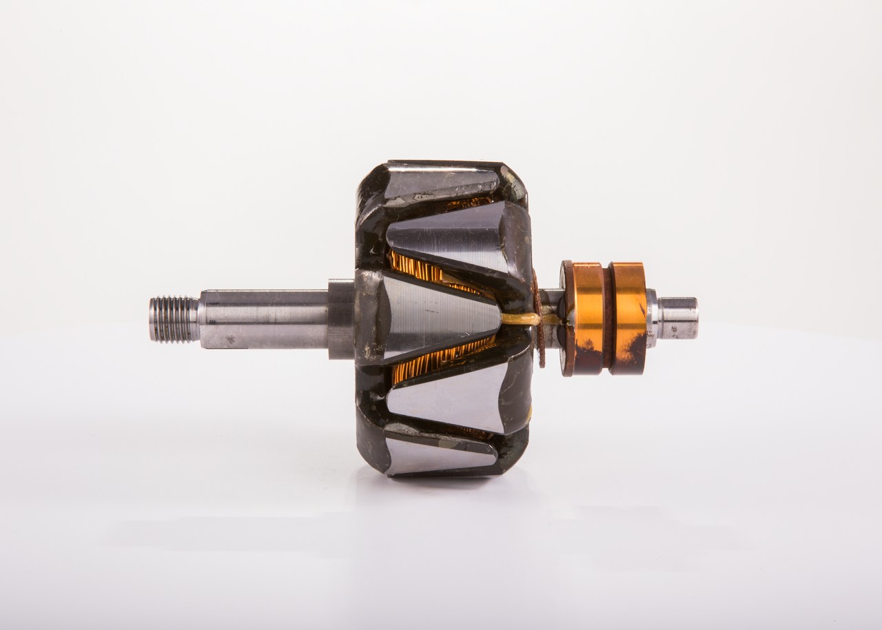 BOSCH Läufer, Generator (9 122 080 206) in erstklassiger Qualität für VW PASSAT Stufenheck (32B) 1.8 (72 KW / 98 PS / de 1984)