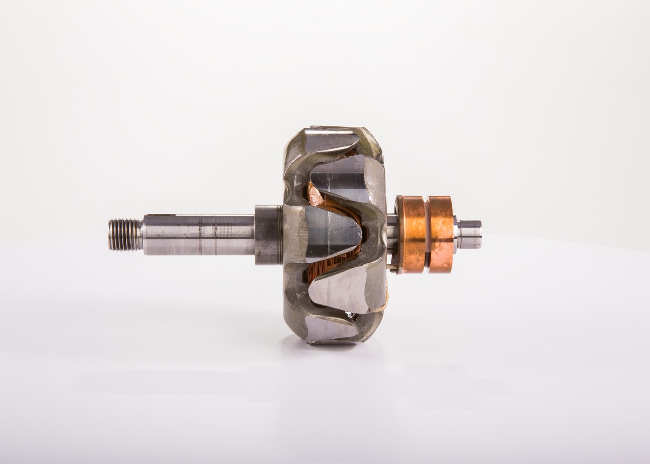 OEM 536957 BOSCH Pyörijä 9 121 080 239 varten
