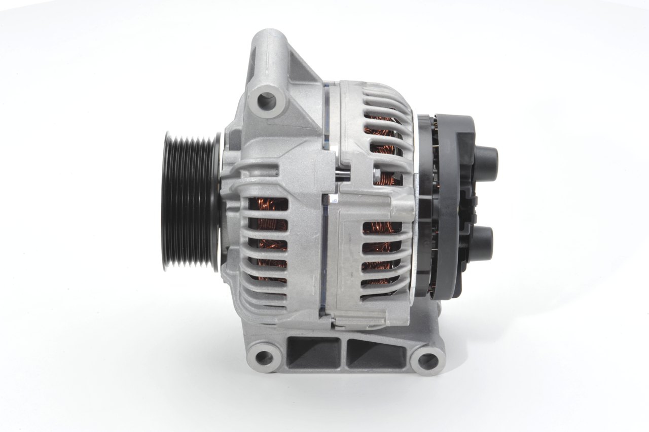 OEM 1932592 BOSCH Laturi 0 124 655 181 varten DAF
