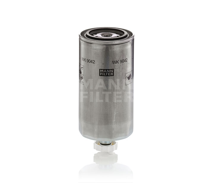 OEM 84249719 MANN-FILTER Polttoainesuodatin WK 9042 x varten