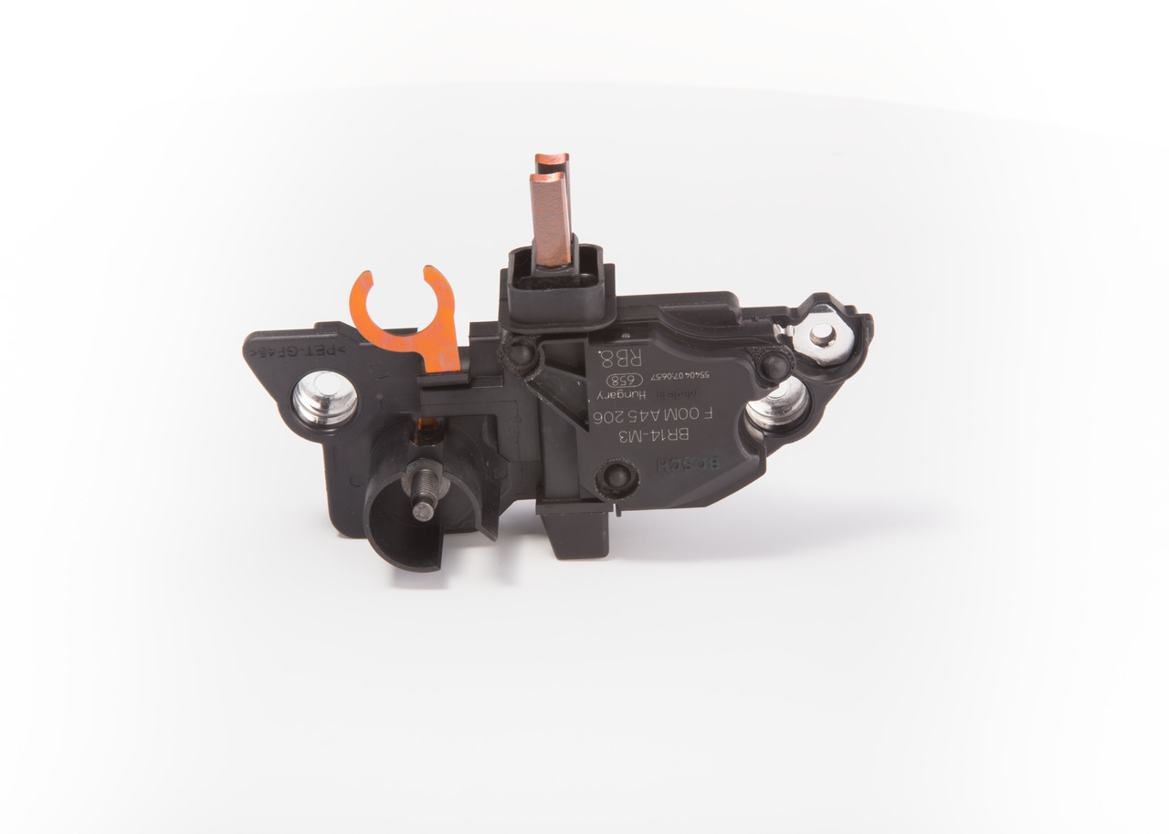 BOSCH Regolatore alternatore (F 00M A45 206) per ALFA ROMEO GT (937) 2.0 JTS (937CXH11, 937CXH1A, 937CXT1A) (119 KW / 162 CV / dal 2006)