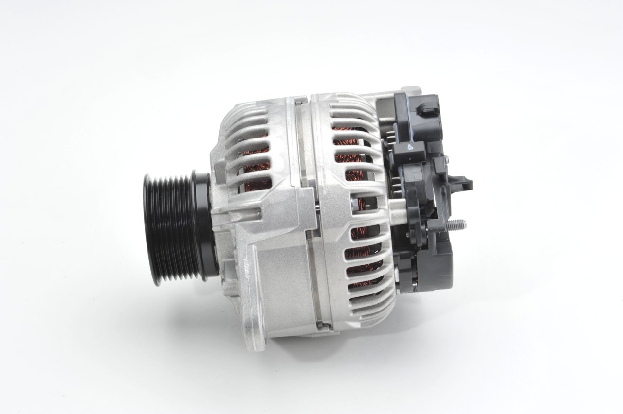 OEM 22218391 BOSCH Laturi 0 124 655 331 varten VOLVO