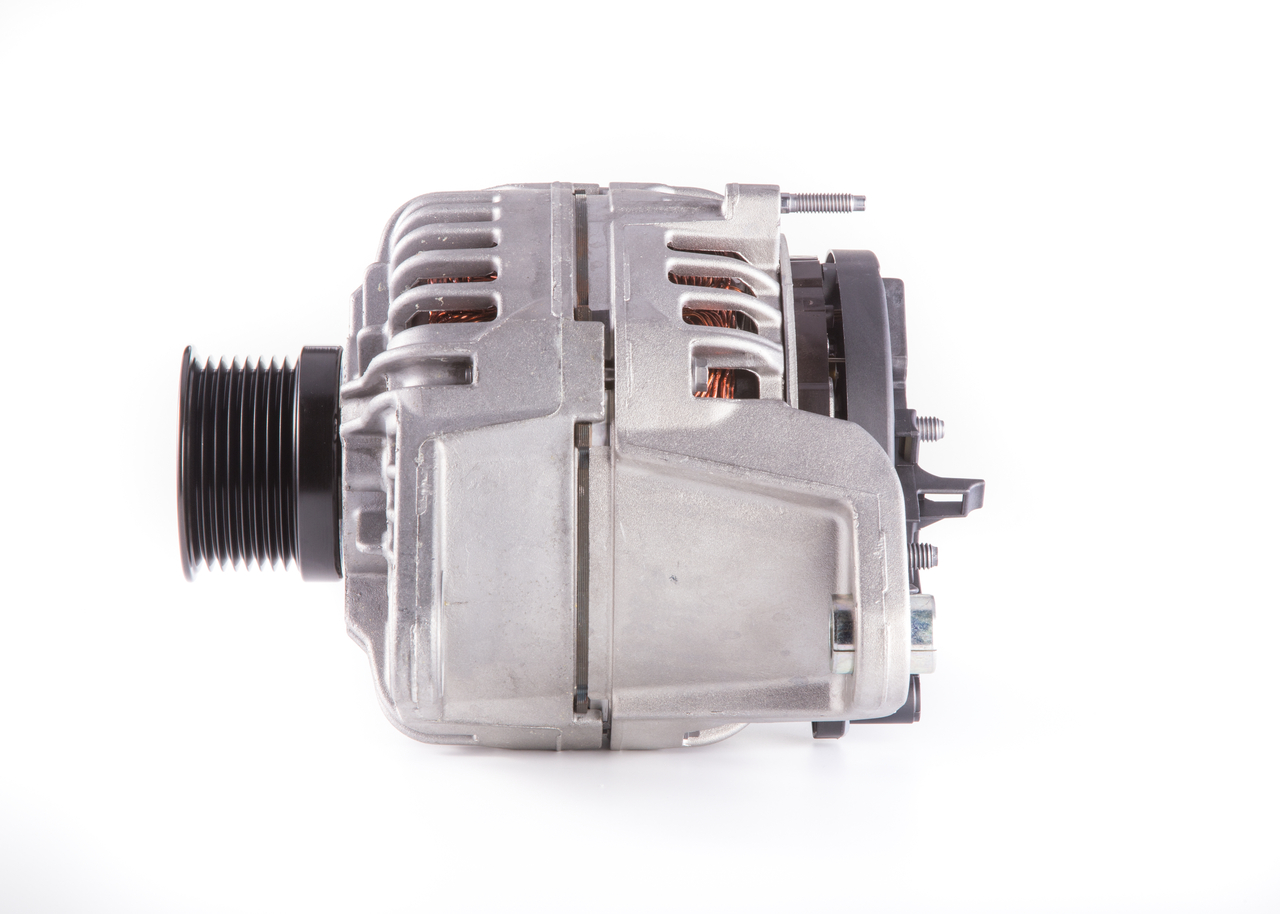OEM 21561402 BOSCH Laturi 0 124 655 102 varten VOLVO, RENAULT